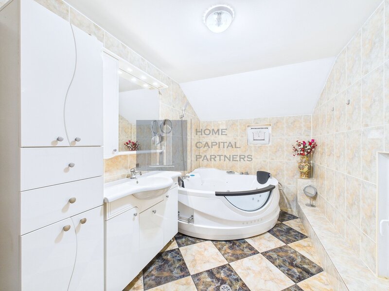 Clinceni, casa de vanzare, 4 camere, panouri fotovoltaice